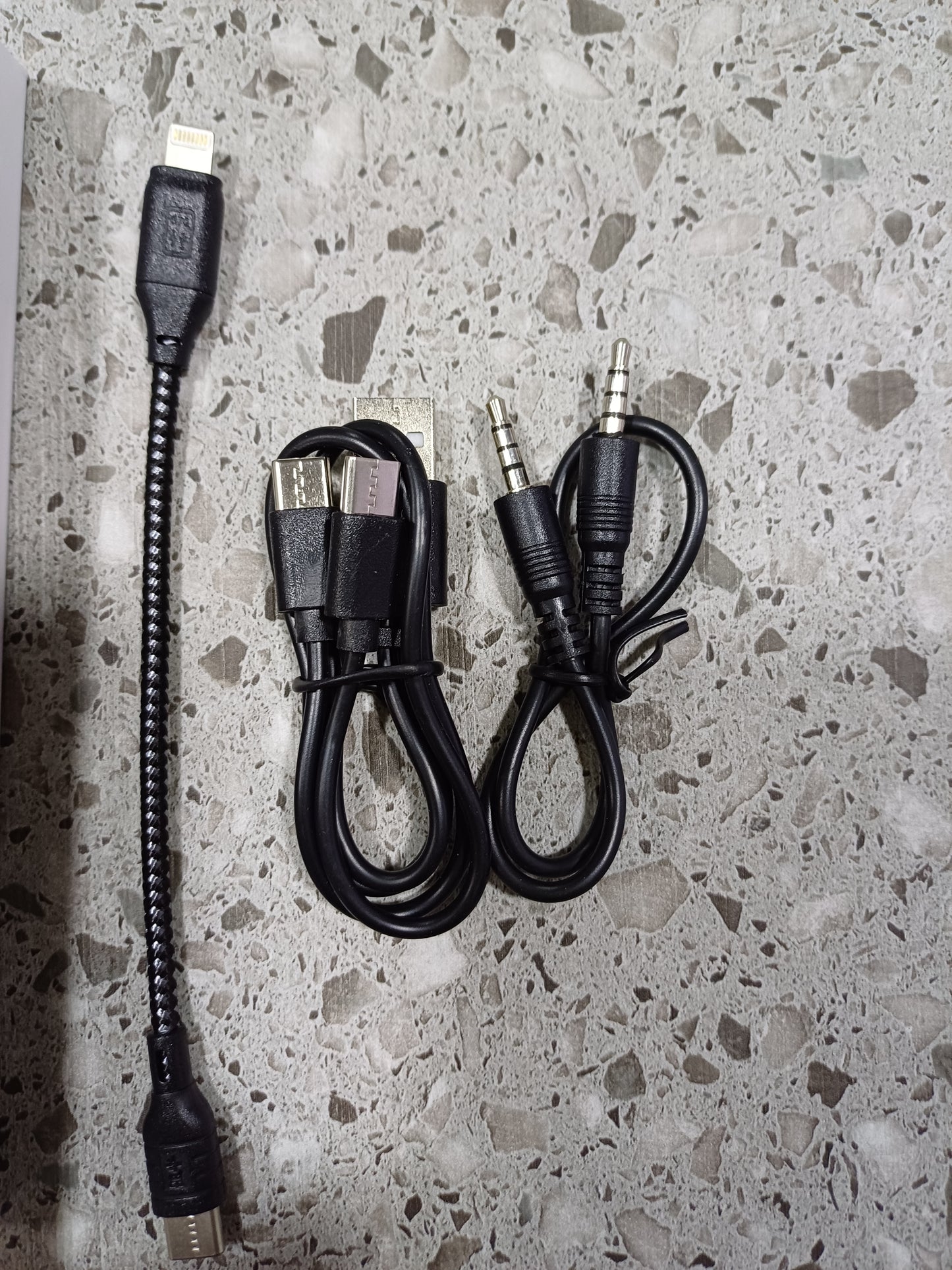 MICRÓFONO DUAL SOLAPA SX9 2 EN 1