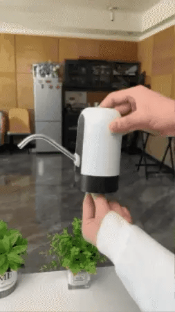 DISPENSADOR AUTOMATICO DE AGUA
